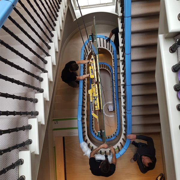 Lift and shift services in the UK